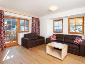 Apartment in Wald in Pinzgau with balcony and view